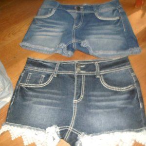 Red camel teen sz16 jeans shorts With lace trim